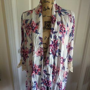Flowered Hi-Lo Kimono Wrap